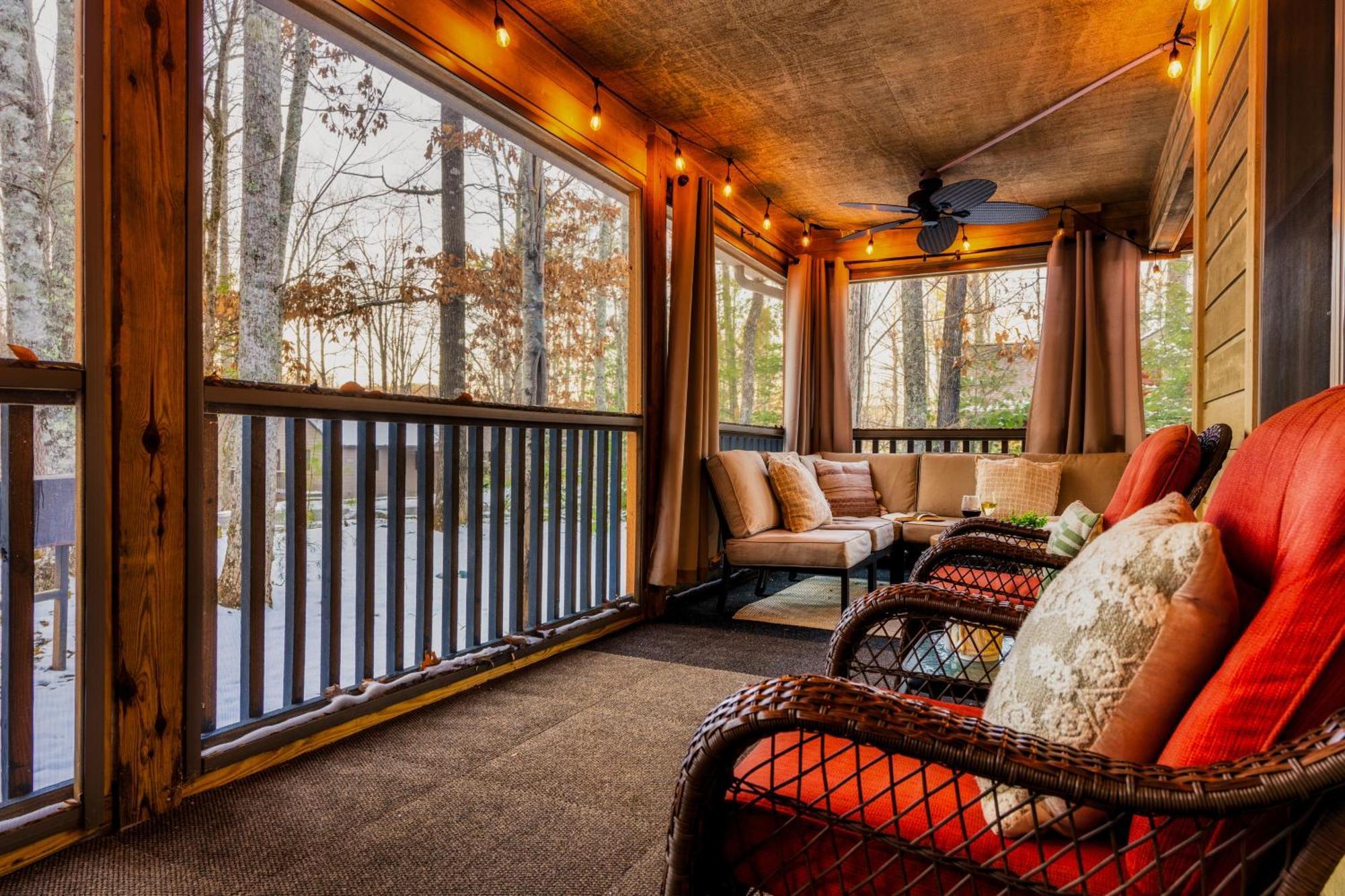 The Moondance Cabin By Lightfoot Stays Vacation Rentals Sevierville Zewnętrze zdjęcie